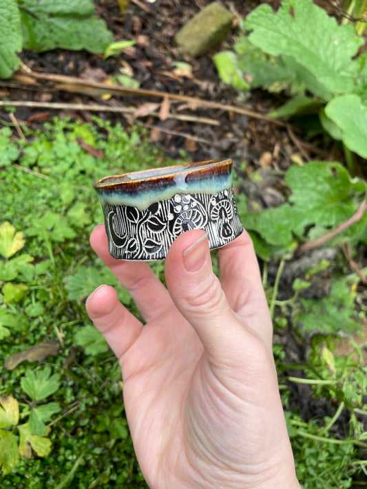 Small Pot in Blue with Mushroms